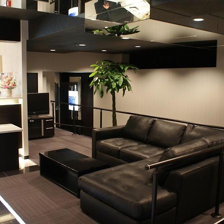 Hotel Livemax Budget Esaka Suita Esterno foto