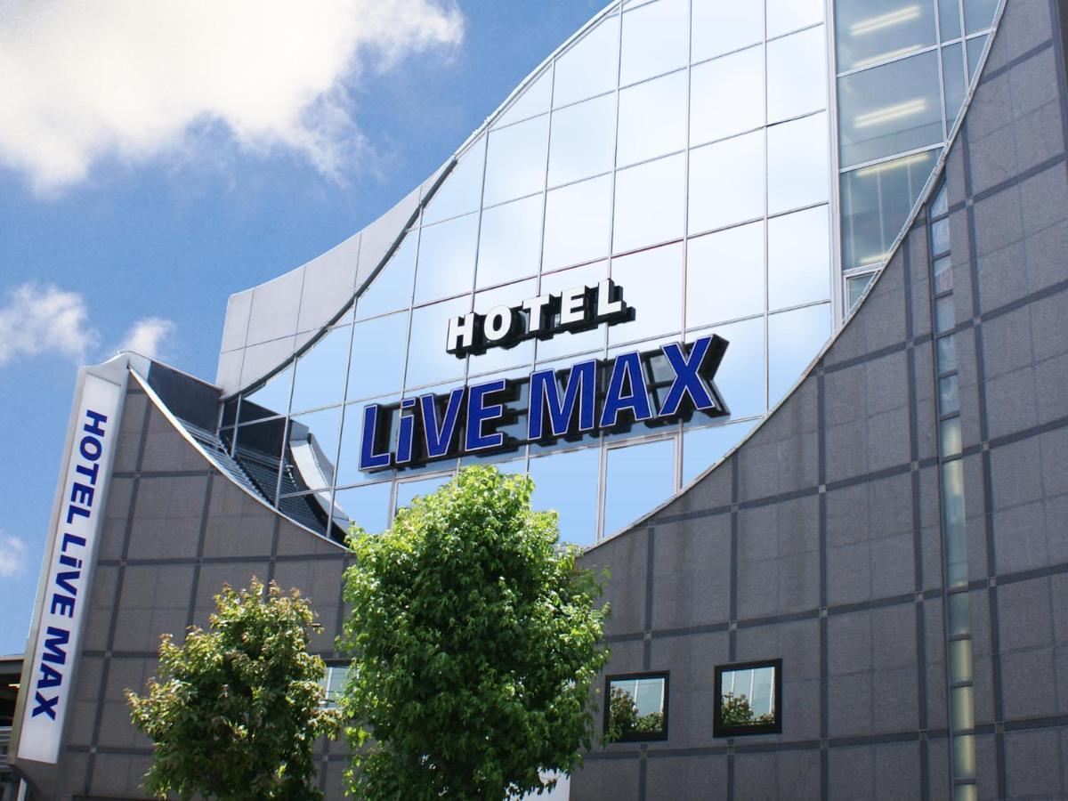 Hotel Livemax Budget Esaka Suita Esterno foto