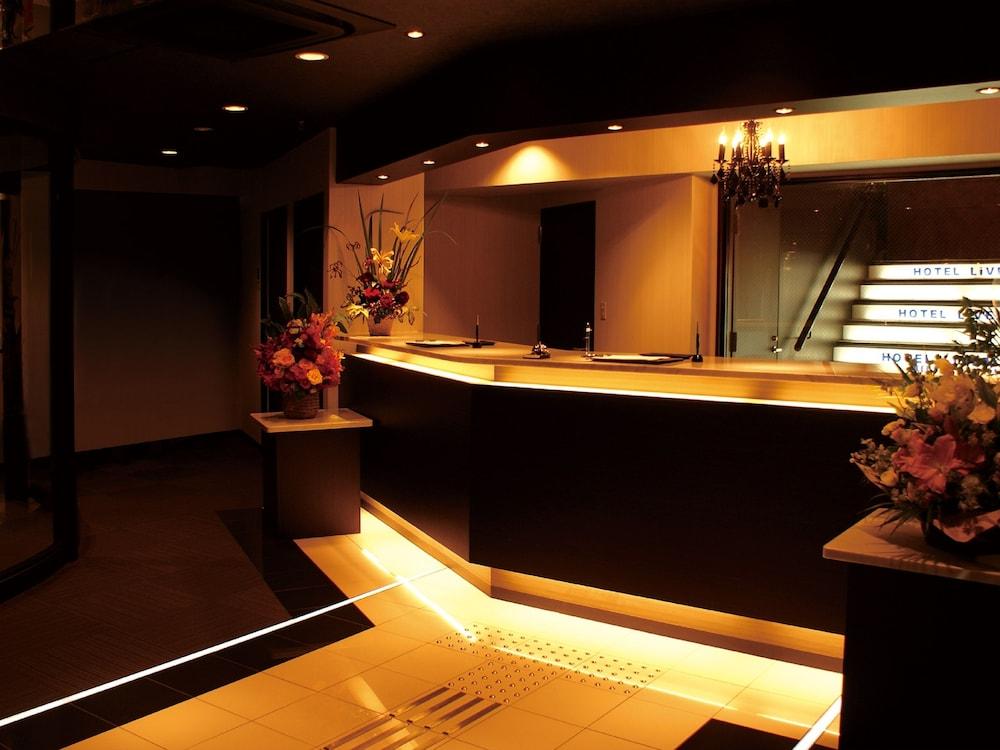 Hotel Livemax Budget Esaka Suita Esterno foto