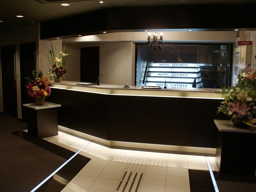 Hotel Livemax Budget Esaka Suita Esterno foto