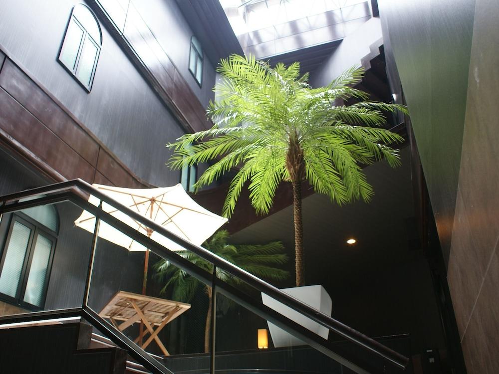 Hotel Livemax Budget Esaka Suita Esterno foto