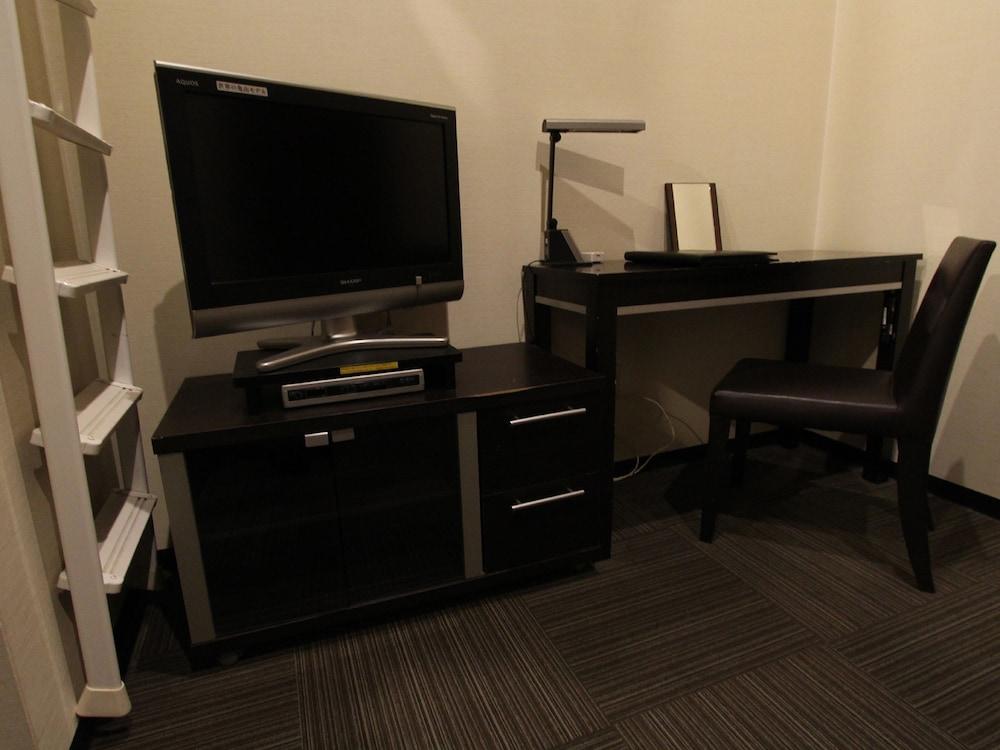 Hotel Livemax Budget Esaka Suita Esterno foto