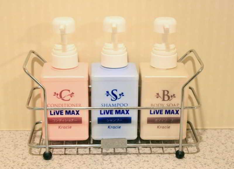 Hotel Livemax Budget Esaka Suita Esterno foto